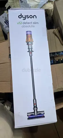 Dyson V12 vaccum cleaner
