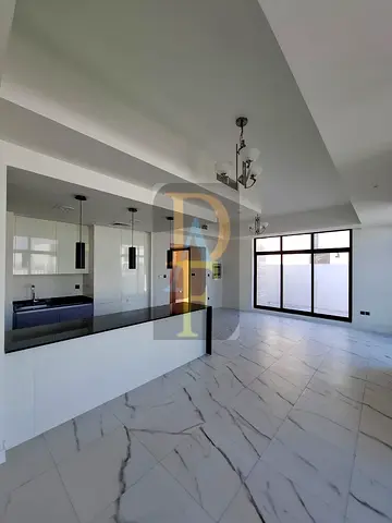 VACANT 4B/R WITH MAID'S ROOM WITH PRIVATED GARDEN