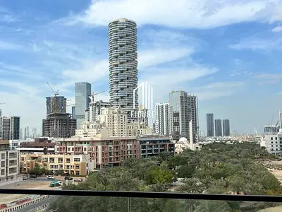 POOL&PARK VIEW - BRAND NEW - CORNER UNIT