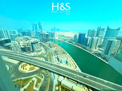 استوديو مفروش مطل على القناة | داماك ميزون بريفي بي