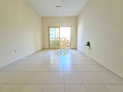 Spacious 2 bhk just 38k balcony ready to move .jamal abudul nasir street near dubai