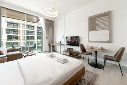 MONTHLY RENTAL | STUDIO | ROOFTOP POOL