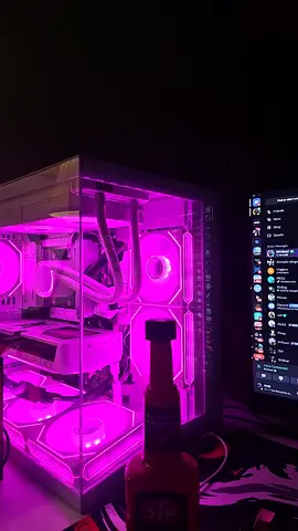 Gaming PC – Ryzen 7 7800X3D / RTX 5070 – Custom Build