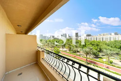 Studio | Vacant | Great Layout | Prime Community
