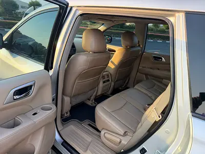 2014 Nissan PATHFINDER 照片 6