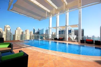Spacious 3BR Apartment | Marina Views | Prime L...