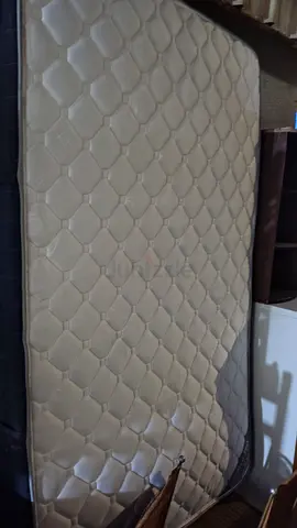 King/Queen: Pan Home (Pan Emirates) "Comfort Plus" Mattress - Excellent Condition