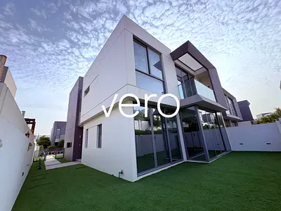 Upper Lounge | Landscaped | Maids room