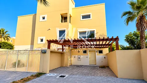 Single Row 4BR | Corner | Prime Family Home