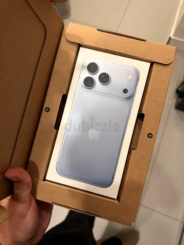 I phone 18 pro max Glacier 256gb TDRA