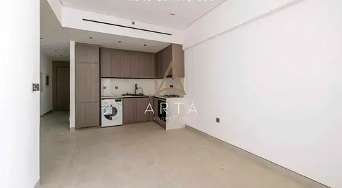 Brand New | Kitchen Aided | Multiple Cheques