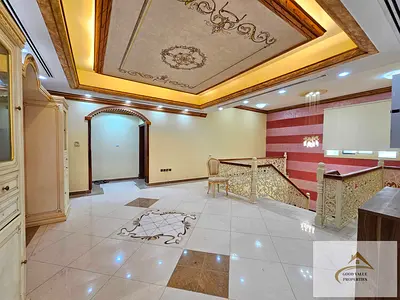 Spacious 5 Bhk villa with big green garden and furniture