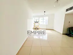 Spacious Appartment Parking free Maintenance free 6 cheques payment Very near to Oriana Hospital in 