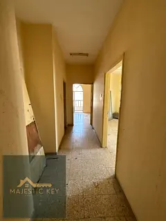 BIGGEST APARTMENT!!FOR BACHELORS!!2BHK APARTMENT WITH BALCONY AND SPLIT AC AND CENTRALISED GAS JUST