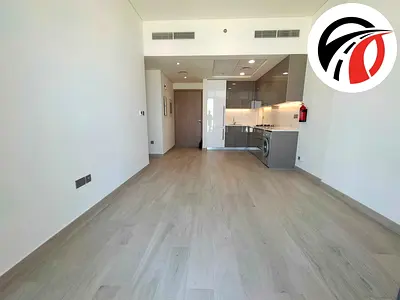Ultra Modern luxurious 2 bedroom with Lagoon view