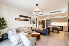 Downtown Living | High Floor | Negotiable