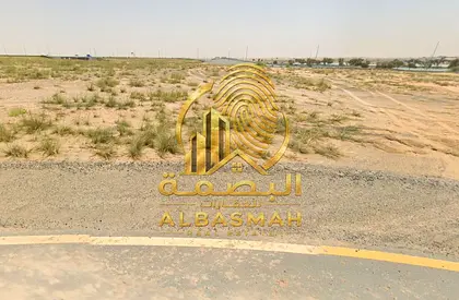 للبيع أرض تجارية بموقع مميز في روضة القرط – الشارقة