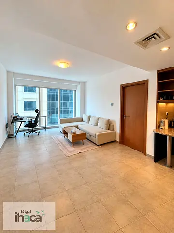 1 Br Fully Furnished Near Metro Station