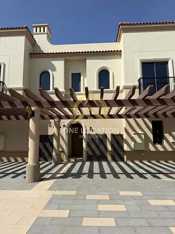 Prime location | Single row | 3BD+maid