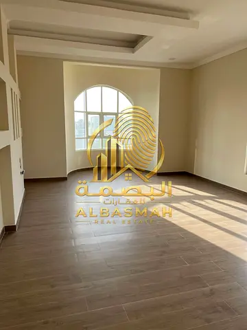 🏡 للبيع فيلا فاخرة في منطقة العزرة – الشارقة