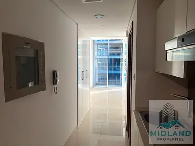 Studio Apartment | Waves Tower | Canal View