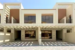 Corner unit | Huge plot | Near lagoon