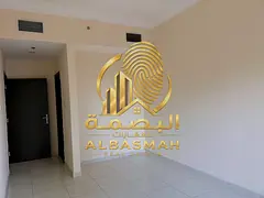 Spacious 1 Bedroom Apartment for Sale with Parking and Closed Kitchen – 956 Sq.Ft.