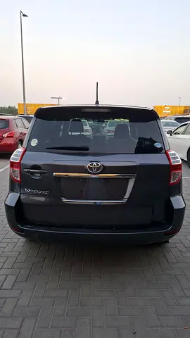 2010 Toyota RAV 4 照片 10
