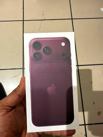 I phone 18 pro max TRA 512GB burgundy