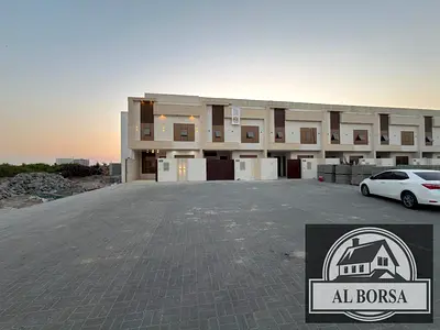🔥🏡 فرصة ذهبية للكاش | تاون هاوس للبيع في الحليو سنتر 2 – عجمان 🏡🔥 5 غرف (ارضي + اول + روف )