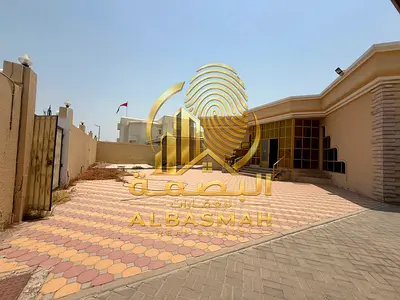 🏡 للبيع | فيلا مميزة مقسمة إلى فيلتين في منطقة الدراري – الشارقة