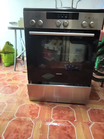 Electric Siemens cooker very good price
