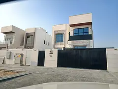 5BR | Majlis | Barbecue area | Built in Wardrobes