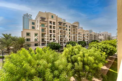 Park View | Excellent Condition | Vacant & Ready