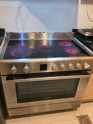 Bosch 5 burner electric cooker 90 by 60