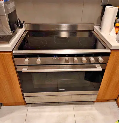 Siemens Stainless Steel 90cm Electric Range with Ceramic Hob - Good Condition