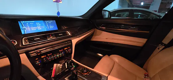 صورة مصغرة 20 لـ 2009 BMW 7-SERIES