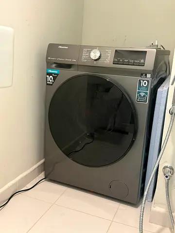 Hisense 10kg washer 6kg Dryer 2 in 1