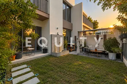 Fully Upgraded I Close to Pool I Sought-after