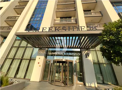 SPACIOUS & MODERN LAYOUT | 2BH UNFURNISHED