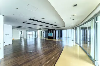 Fully Furnished | Fitted | 6 Parking Spaces