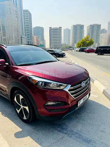 Hyundai Tucson Limited 1.6 Turbo 2016 American Specs Full Option Panoramic Sunroof without Accident