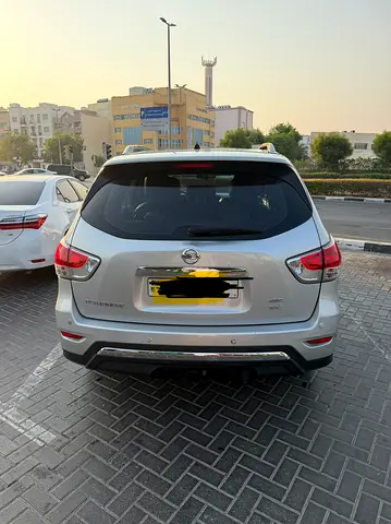 2014 Nissan PATHFINDER 照片 2