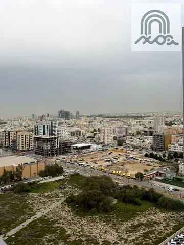 غرفه وصاله البيع شامل الفرش والباركن
