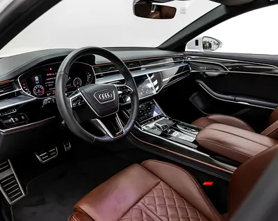 2023 AUDI A8 — фото 9
