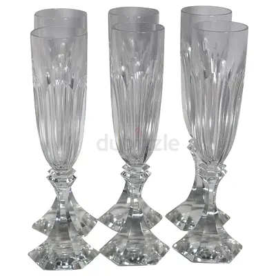 Set of 12 Saint Louis Crystal Champagne Flutes – Chambord Model (Mint Condition)