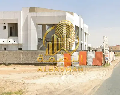 للبيع ارض سكنيه في الحوشي الشارقه