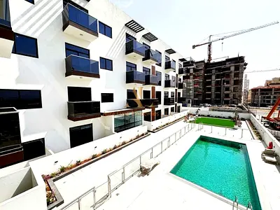 Brand New: Spacious 2 Bedrooms Ready to Move In