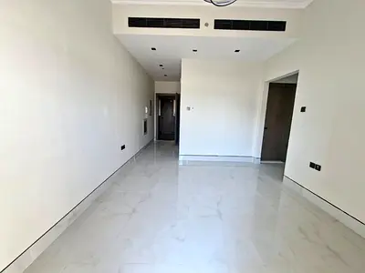 30days free Lxury and brand new apartment with balcony open view prime location aljada out sid