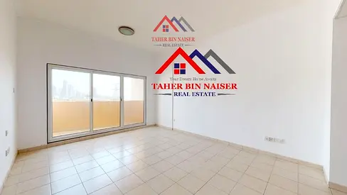 Low Floor Box Balcony Bright Studio | Balcony | Skyline View